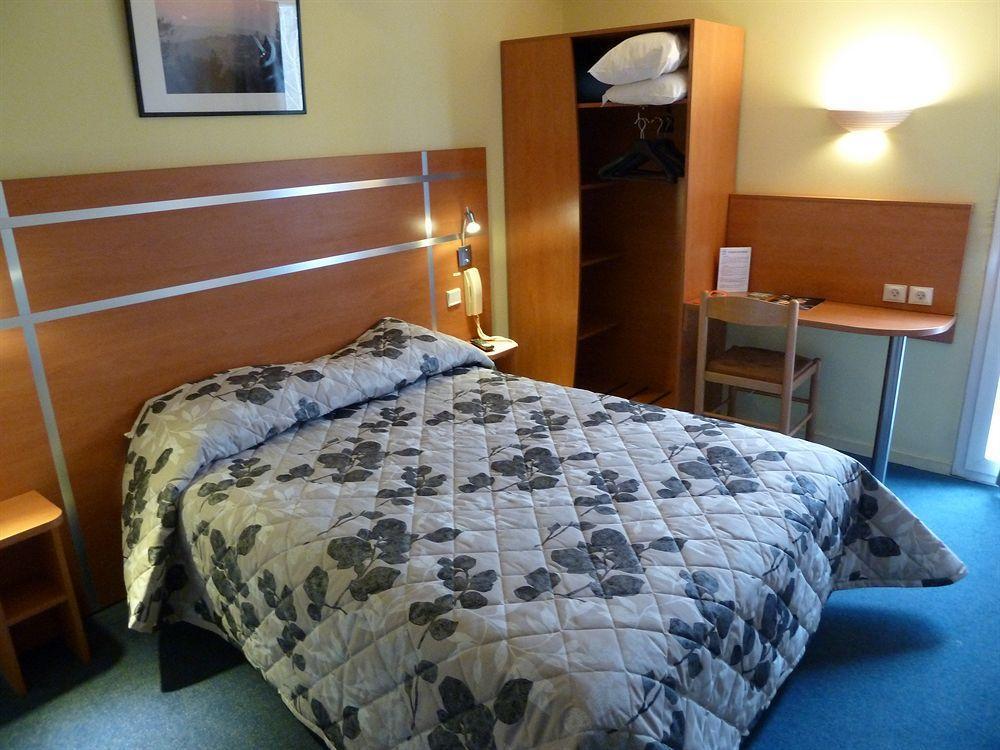 Hotel & Restaurant Heliotel Montferrier-sur-Lez Екстериор снимка