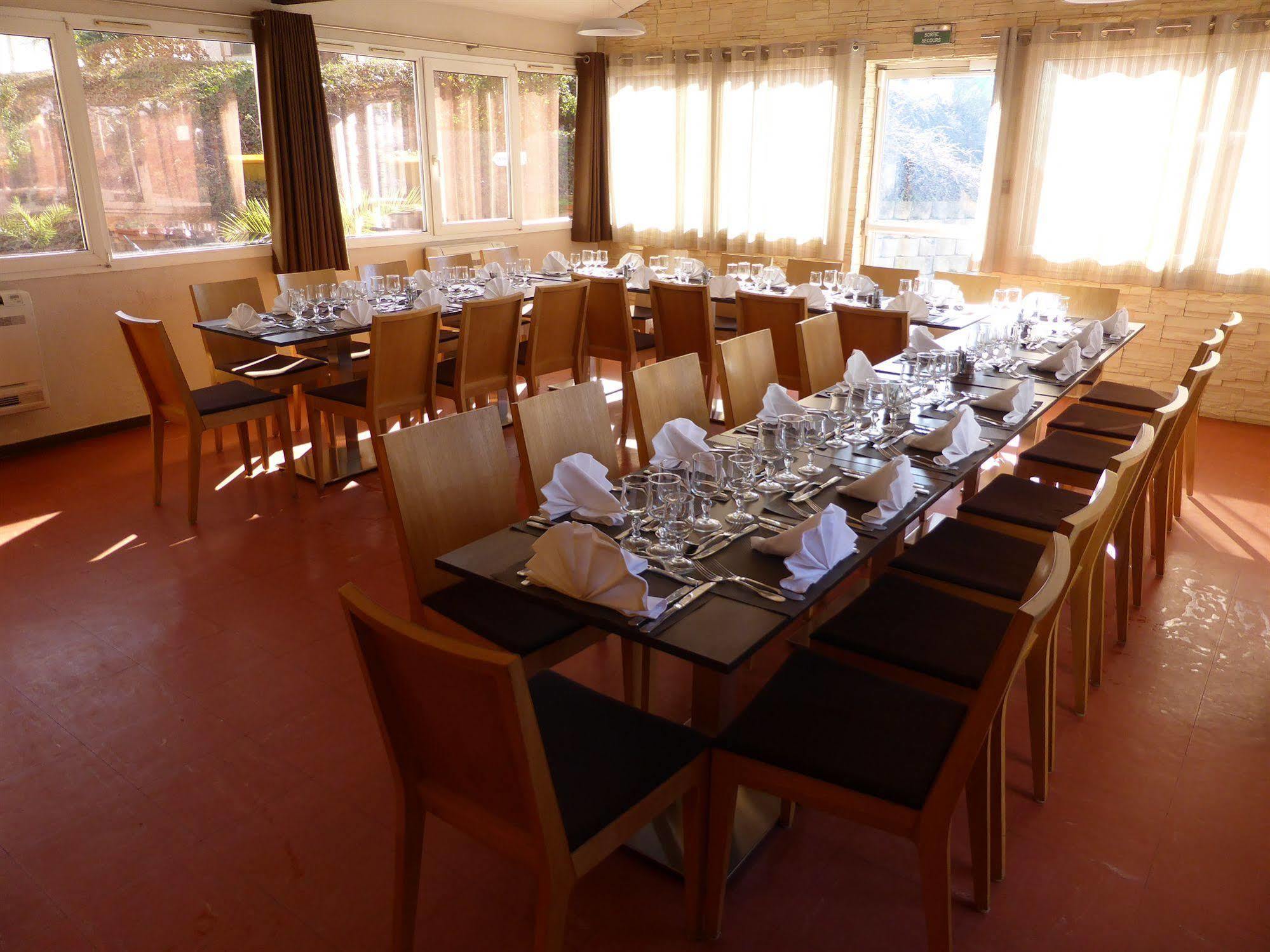 Hotel & Restaurant Heliotel Montferrier-sur-Lez Екстериор снимка